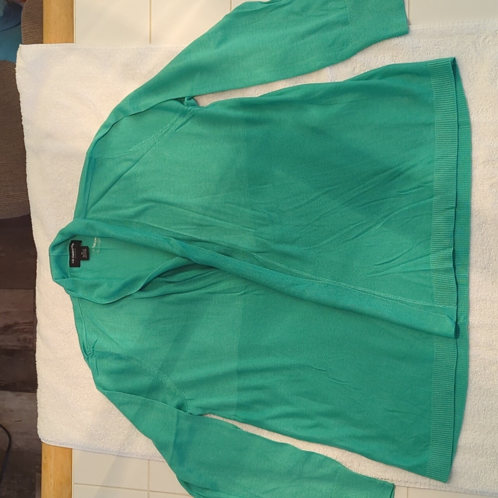 Green open front cardigan. New with tags